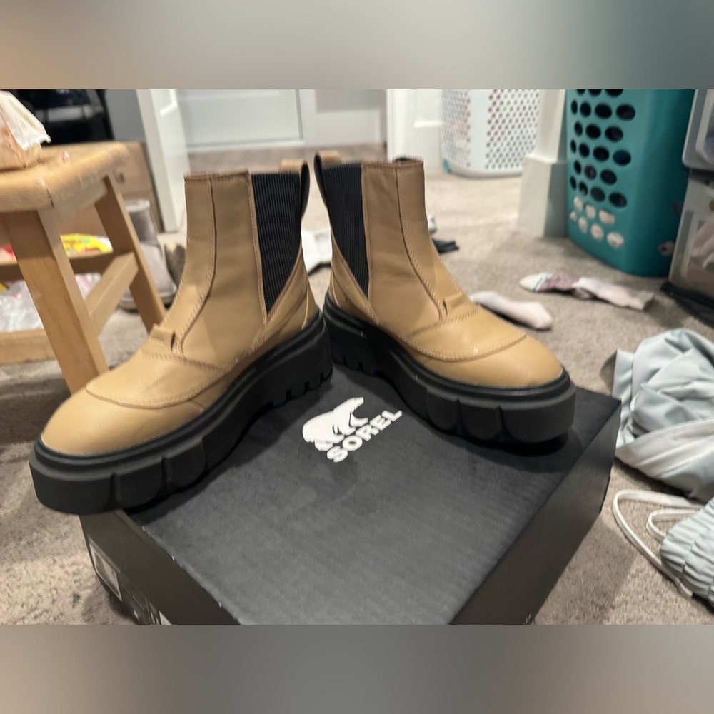 Sorel Women’s Ankle Boots